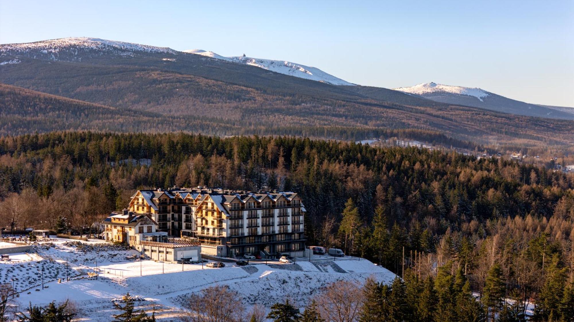 Hotel apartamentowy Kazalnica Family&conference Kolo Karpacza